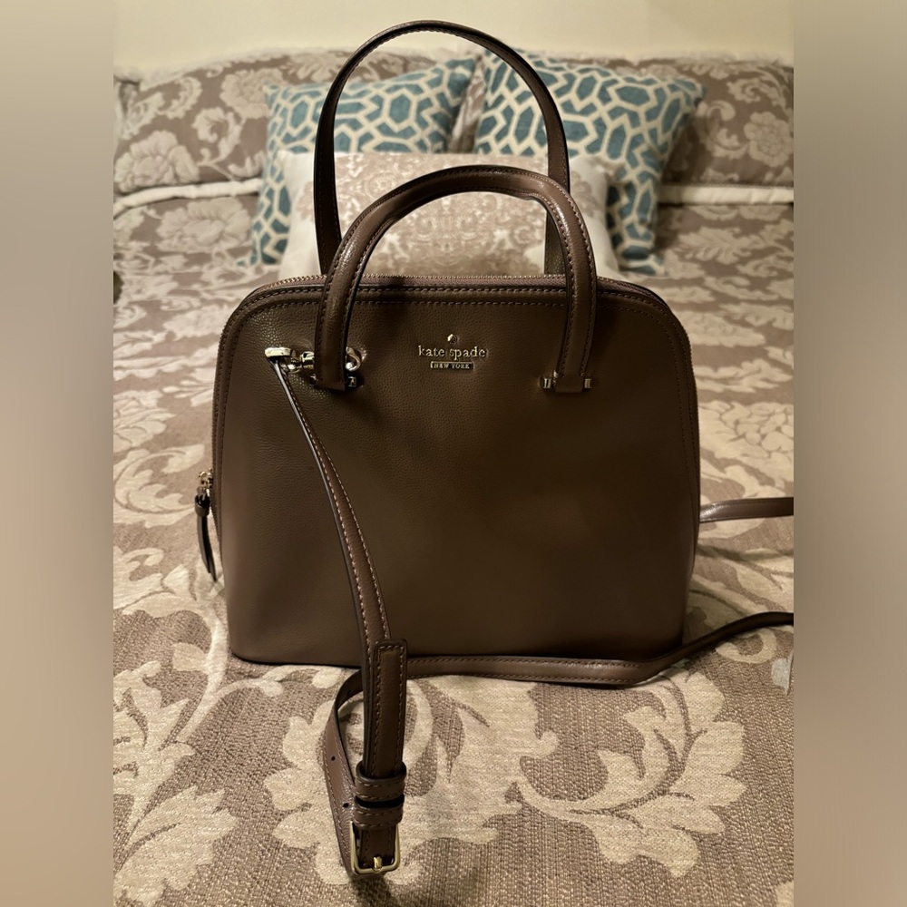 Kate Spade leather crossbody/shoulder bag